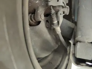 Foto de MANGUETA TRASERA IZQUIERDA PEUGEOT 308 1.6 16V (120 CV / 88 KW)