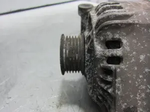 Foto de ALTERNADOR FORD FOCUS BERLINA (CAK) 1.6 16V CAT (101 CV / 74 KW) referencia 98AB10300GK foto 4