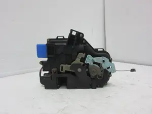 Foto de CERRADURA PUERTA DELANTERA DERECHA SEAT TOLEDO (5P2) 1.9 TDI (105 CV / 77 KW) referencia 3D1837016 foto 3