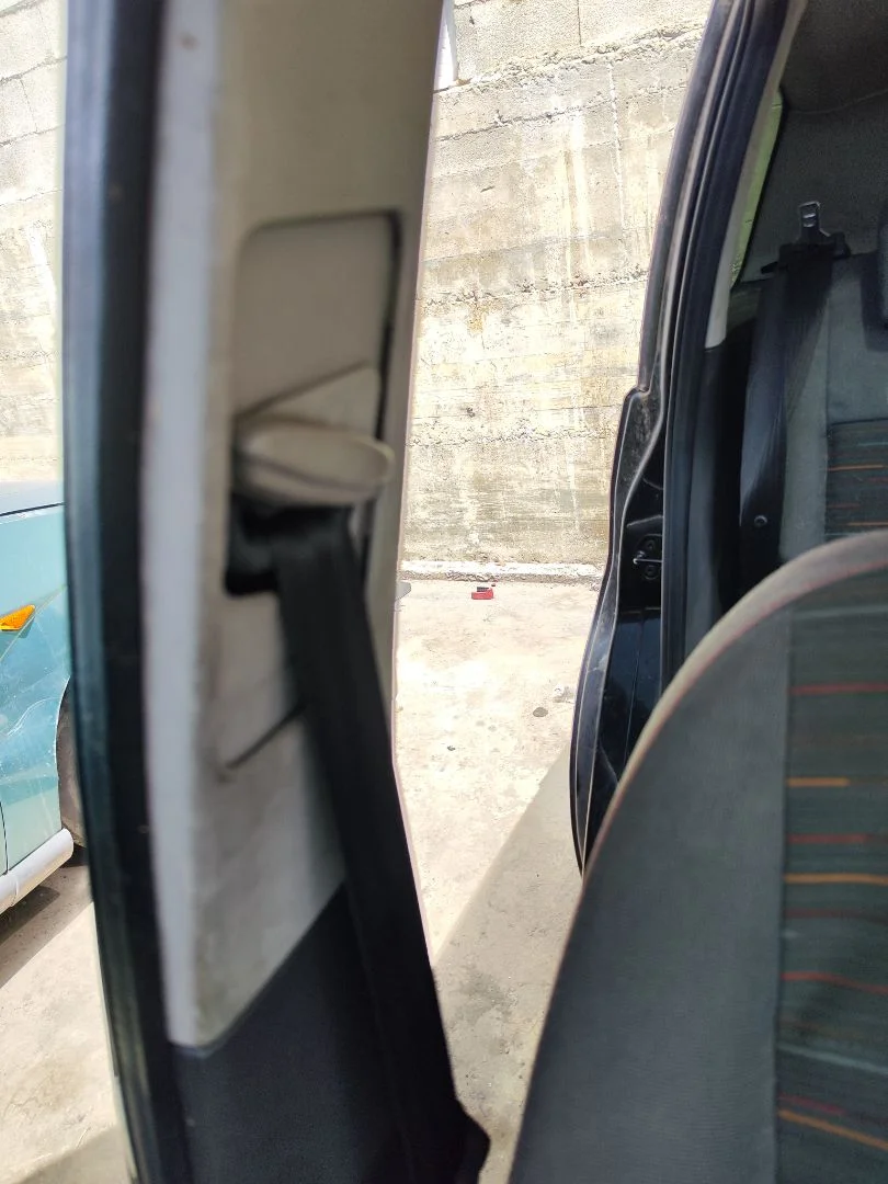 Foto de CINTURON SEGURIDAD DELANTERO DERECHO FORD C-MAX (CB3)(2007) 1.8 TDCi Turbodiesel CAT (116 CV / 85 KW) referencia 1538004