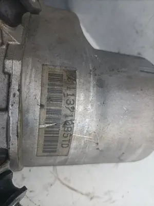 Foto de BOMBA DIRECCION OPEL ASTRA H BERLINA referencia 1040085003094 foto 4