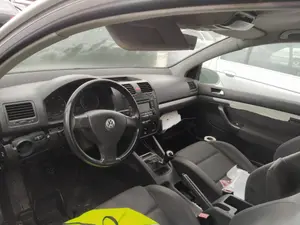 Foto de CALEFACCION ENTERA NORMAL VOLKSWAGEN GOLF V (1K1)(10.2003) 1.9 TDI (105 CV / 77 KW)