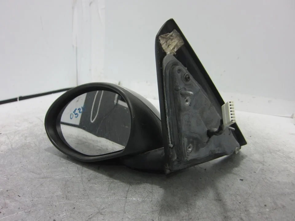Foto de RETROVISOR IZQUIERDO ALFA ROMEO 147 (190) 1.9 JTD CAT (101 CV / 74 KW) referencia E9014133