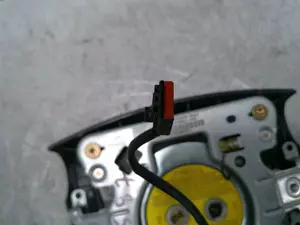 Foto de AIRBAG DELANTERO IZQUIERDO FORD MONDEO TURNIER (GE) 2.0 TDCi CAT (131 CV / 96 KW) referencia 3S71F042B85CAW foto 2