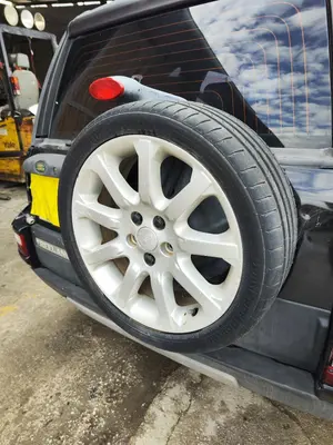 Foto de RUEDA DE REPUESTO LAND ROVER FREELANDER (LN) 2.0 Td4 CAT (109 CV / 80 KW)