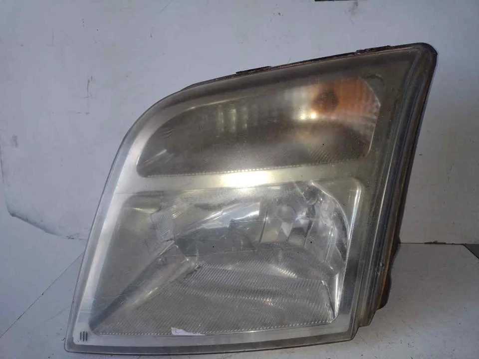 Foto de FARO IZQUIERDO FORD TRANSIT CONNECT (TC7) 1.8 TDCi CAT (90 CV / 66 KW) referencia 2T1413005