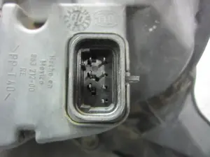 Foto de FARO DERECHO MERCEDES-BENZ CLASE ML (BM 163) 3.2 V6 18V CAT (218 CV / 160 KW) referencia 96321200 foto 6
