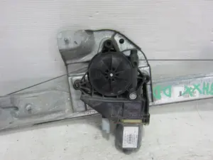 Foto de ELEVALUNAS DELANTERO DERECHO PEUGEOT 208 1.4 HDi FAP (68 CV / 50 KW) referencia 9674254380 foto 3