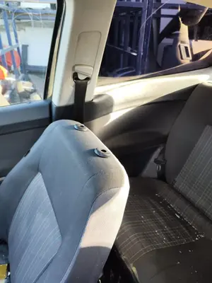 Foto de CINTURON SEGURIDAD DELANTERO DERECHO VOLKSWAGEN POLO IV (9N3) 1.9 TDI (101 CV / 74 KW)