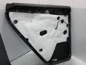 Foto de GUARNECIDO PUERTA TRASERA DERECHA PORSCHE CAYENNE (TIPO 92A) referencia 7P5867212 foto 3