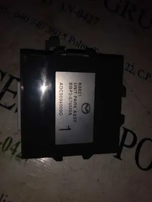 Foto de NO IDENTIFICADO MAZDA 3 BERLINA (BL) referencia ADC5004000G foto 3