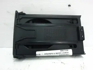 Foto de NO IDENTIFICADO RENAULT LAGUNA III BERLINA referencia MOULE9600 foto 7