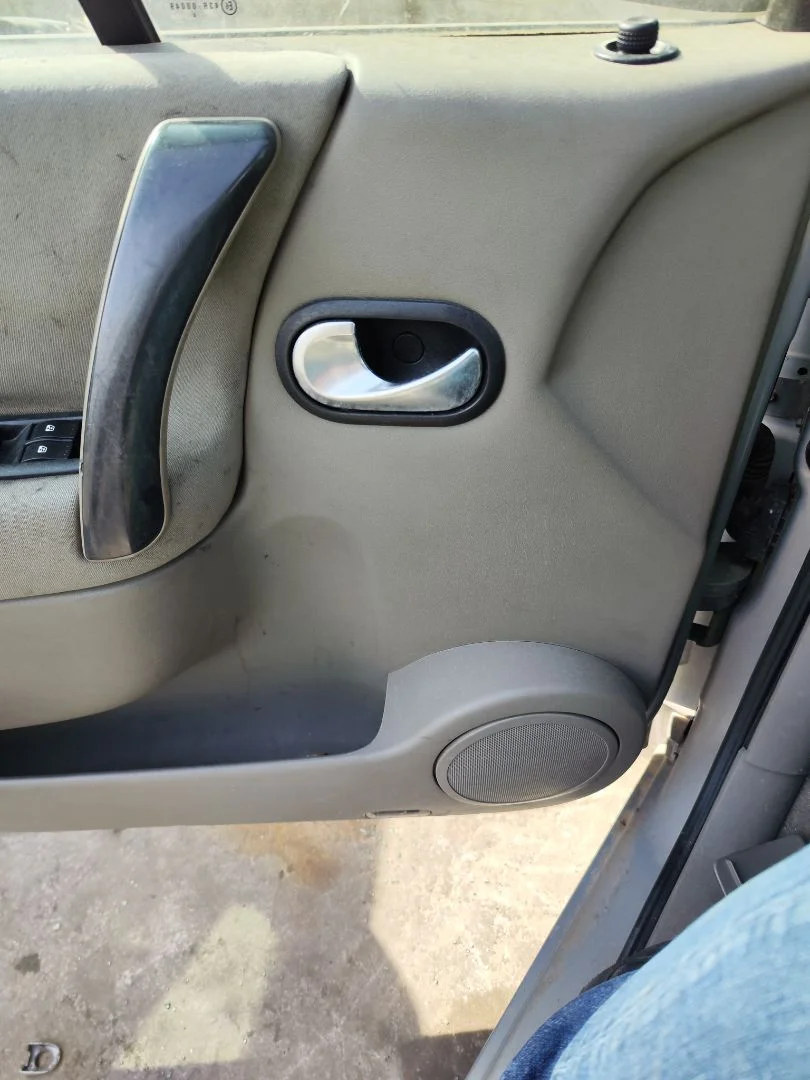 Foto de CENTRALITA CONFORT RENAULT SCENIC II (JM) 1.9 dCi Diesel (120 CV / 88 KW)