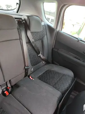 Foto de ASIENTOS TRASERO IZQUIERDO PEUGEOT 3008 1.6 Blue-HDI FAP (120 CV / 88 KW)