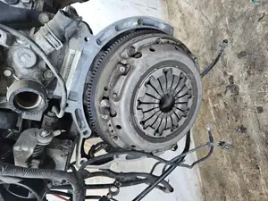 Foto de MOTOR COMPLETO FORD FOCUS FAMILIAR (CAK) 1.6 16V CAT (101 CV / 74 KW) referencia FYDA foto 9