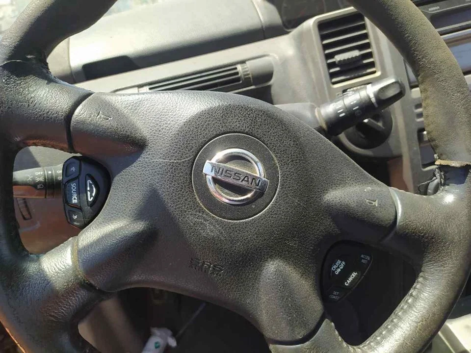 Foto de CENTRALITA AIRBAG NISSAN X-TRAIL (T30) 2.2 16V Turbodiesel CAT (114 CV / 84 KW) referencia 988208H40E