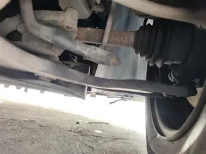 Foto de BRAZO SUSPENSION DELANTERO DERECHO PEUGEOT 207 1.6 16V HDi (90 CV / 66 KW)