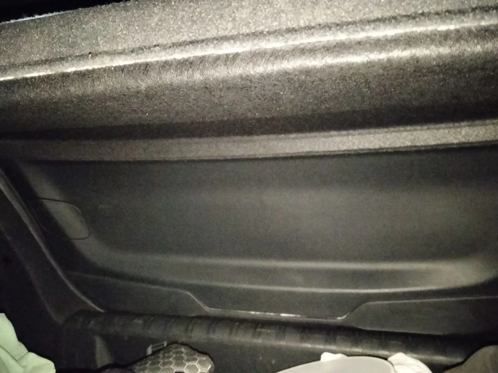 Foto de GUARNECIDO PORTON TRASERO PEUGEOT 308
