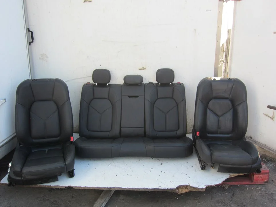 Foto de JUEGO ASIENTOS COMPLETO PORSCHE MACAN (95BA) referencia 95B885259B