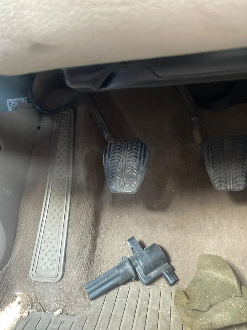 Foto de PEDAL EMBRAGUE JAGUAR S-TYPE (03.1999) 3.0 V6 24V CAT (238 CV / 175 KW)