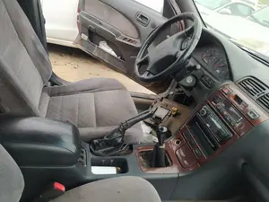Foto de ENGANCHE CINTURON DELANTERO DERECHO NISSAN MAXIMA QX (A32) 2.0 V6 24V CAT (140 CV / 103 KW)