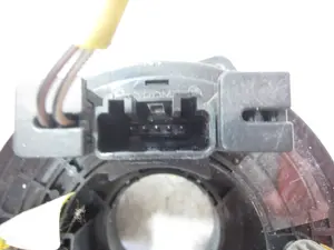 Foto de ANILLO AIRBAG FORD FOCUS C-MAX (CAP)(2003) 1.8 TDCi Turbodiesel CAT (116 CV / 85 KW) referencia 14A664 foto 8
