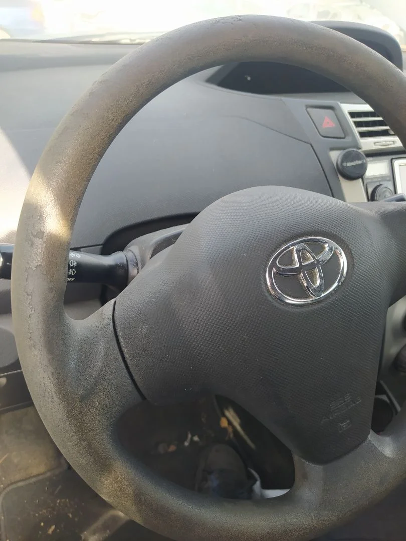 Foto de VOLANTE TOYOTA YARIS (KSP9/SCP9/NLP9) 1.4 Turbodiesel CAT (90 CV / 66 KW)