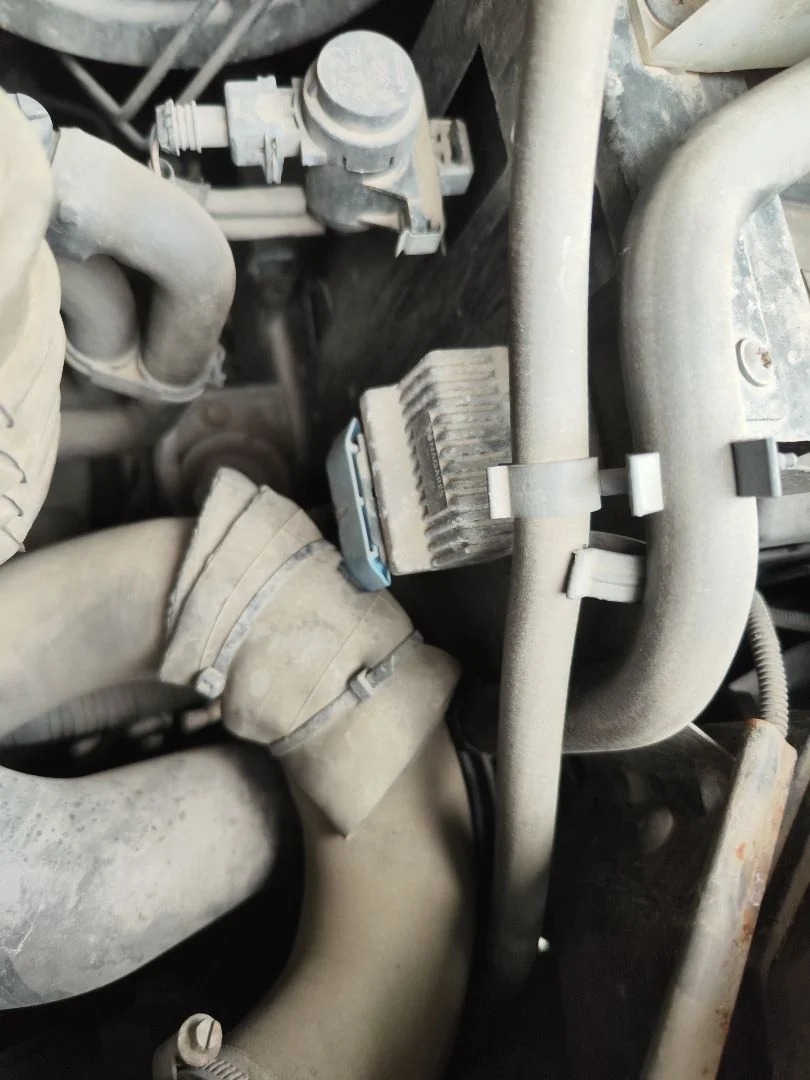 Foto de CAJA PRECALENTAMIENTO OPEL VIVARO FURGÓN/COMBI 2.0 16V CDTI (114 CV / 84 KW)
