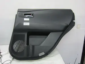 Foto de GUARNECIDO PUERTA TRASERA DERECHA LEXUS RX (GGL1/GYL1) 3.5 V6 24V CAT (249 CV / 183 KW) referencia 1A03210435