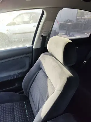 Foto de CINTURON SEGURIDAD DELANTERO DERECHO VOLKSWAGEN PASSAT BERLINA (3B3) 1.9 TDI (131 CV / 96 KW) referencia 3B1857706H FKZ foto 4