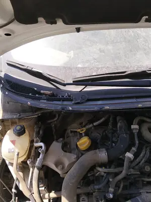 Foto de BRAZO LIMPIA DELANTERO DERECHO NISSAN MICRA (K14) 1.0 12V CAT (71 CV / 52 KW) referencia 288865FA0A