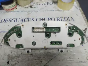 Foto de CUADRO INSTRUMENTOS FORD FOCUS BERLINA (CAK) 1.6 16V CAT (101 CV / 74 KW) referencia 98AP10849CJ foto 2