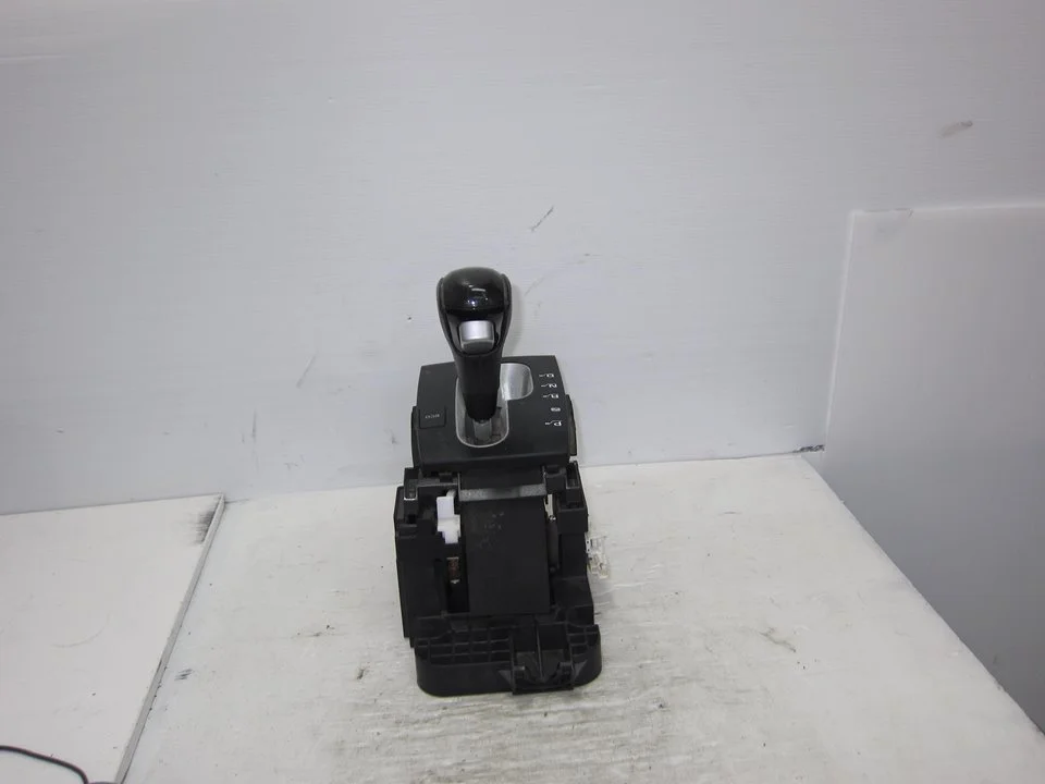 Foto de PALANCA CAMBIO CHEVROLET CAPTIVA referencia S80295