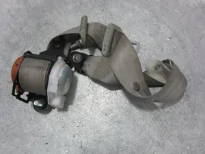 Foto de CINTURON SEGURIDAD TRASERO IZQUIERDO HONDA CR-V (RD8) 2.0 VTEC CAT (150 CV / 110 KW) referencia N1975 foto 2