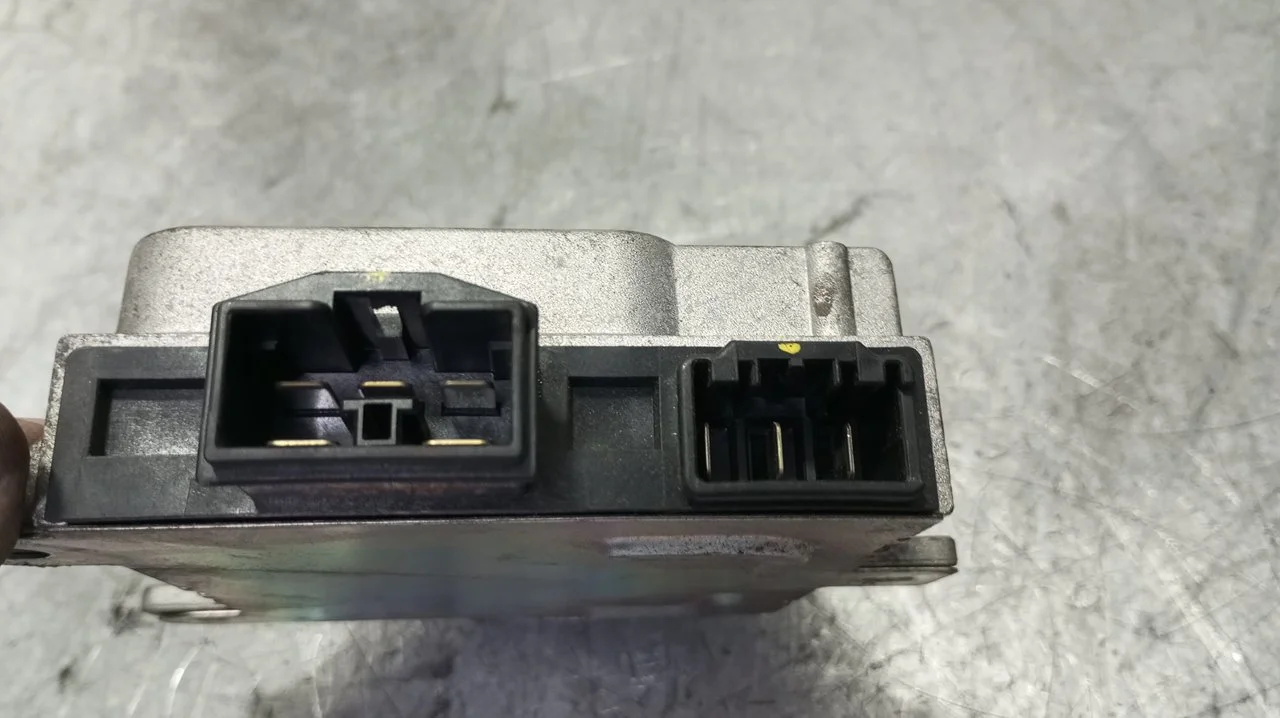 Foto de MODULO ENCENDIDO HONDA FORZA NSS 125 125 cm3 - 11 kW (15 CV / 11 KW) referencia D2K40F6A