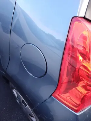 Foto de TAPA EXTERIOR COMBUSTIBLE SUZUKI ALTO (AMF310) 1.0 12V CAT (68 CV / 50 KW)