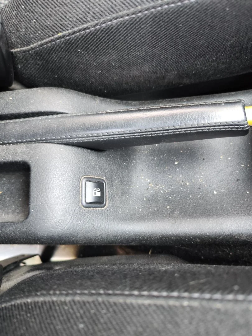 Foto de PALANCA FRENO VOLKSWAGEN GOLF IV BERLINA (1J1)(10.1997) 1.9 TDI (131 CV / 96 KW)