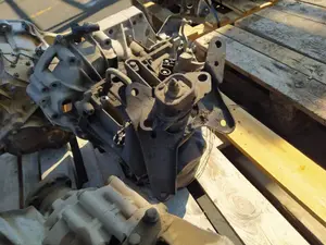 Foto de CAJA CAMBIOS RENAULT MEGANE II BERLINA 5P referencia JR5106 foto 5