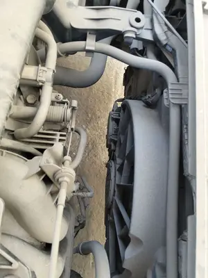 Foto de ELECTROVENTILADOR RADIADOR AIRE ACONDICIONADO MAZDA 3 BERLINA (BK) 1.6 16V CAT (105 CV / 77 KW)