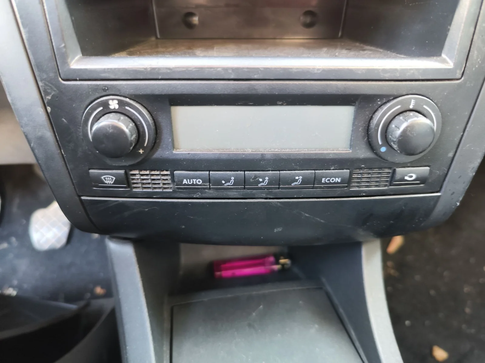 Foto de MANDO CALEFACCION / AIRE ACONDICIONADO SEAT CORDOBA BERLINA (6L2) 1.4 16V (75 CV / 55 KW) referencia 6L0819045D FKZ