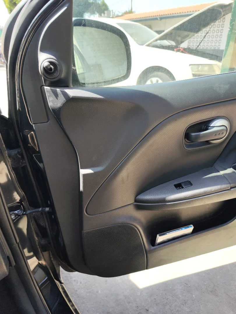 Foto de ELEVALUNAS DELANTERO DERECHO NISSAN NOTE (E11E) 1.4 CAT (88 CV / 65 KW)