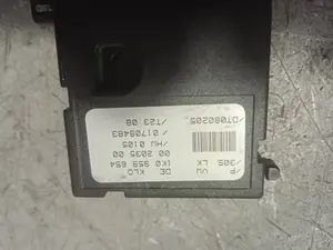 Foto de SENSOR ANGULO DE GIRO VOLKSWAGEN GOLF V (1K1)(10.2003) 1.9 TDI (90 CV / 66 KW) referencia 1K0959654 foto 2