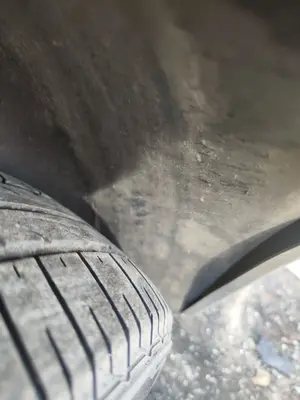 Foto de PASO RUEDA TRASERO IZQUIERDO PEUGEOT 207 1.4  (73 CV / 54 KW) referencia 8529SJ