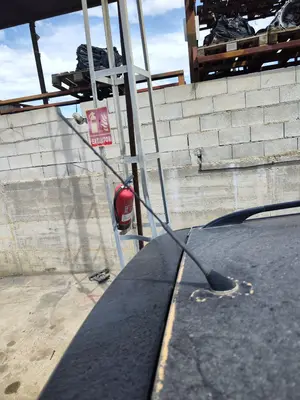 Foto de ANTENA VOLKSWAGEN PASSAT BERLINA (3B3) 1.9 TDI (131 CV / 96 KW) referencia 3B0051506A foto 2