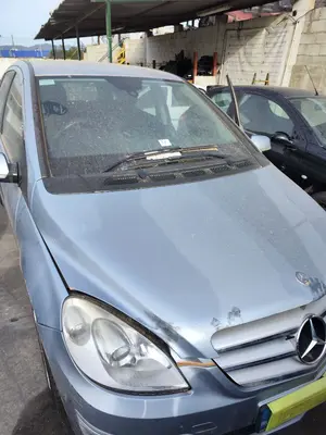 Foto de CAPO MERCEDES-BENZ CLASE B (BM 245) 2.0 CDI CAT (109 CV / 80 KW) referencia A1698800357 foto 2