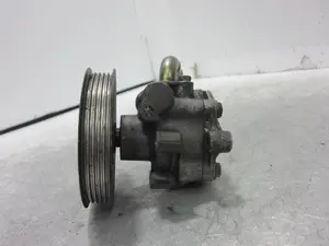 Foto de BOMBA DIRECCION AUDI A3 (8L) referencia 038145255 foto 4