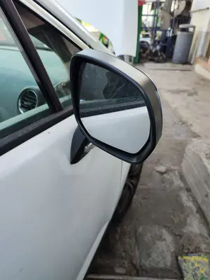 Foto de RETROVISOR DERECHO PEUGEOT 3008 1.6 Blue-HDI FAP (120 CV / 88 KW) foto 2