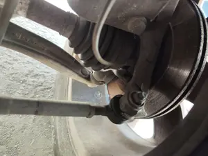Foto de MANGUETA DELANTERA DERECHA CITROEN C4 BERLINA 1.6 16V HDi (90 CV / 66 KW)
