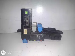 Foto de CAJA RELES / FUSIBLES HYUNDAI SANTA FE (SM) 2.0 CRDi CAT (113 CV / 83 KW) referencia 9540026511 foto 4