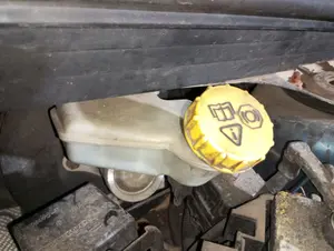 Foto de BOMBA FRENO FORD FIESTA (CBK) 1.25 16V CAT (69 CV / 51 KW)